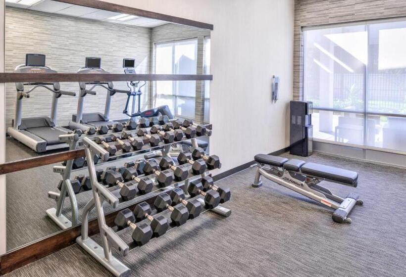 فندق Courtyard By Marriott Columbus Grove City