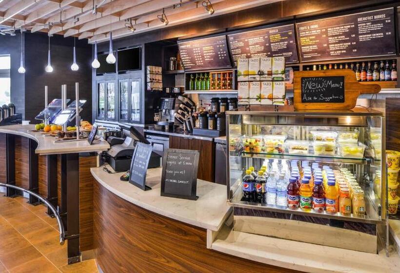 فندق Courtyard By Marriott Columbus Grove City