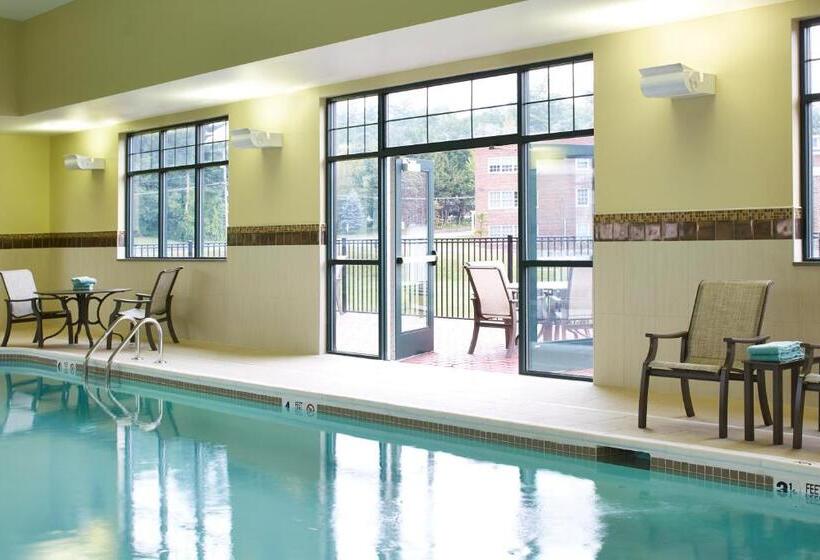 Отель Courtyard By Marriott Lake George