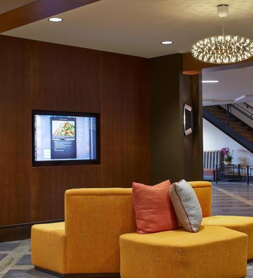 هتل Courtyard By Marriott Lake George