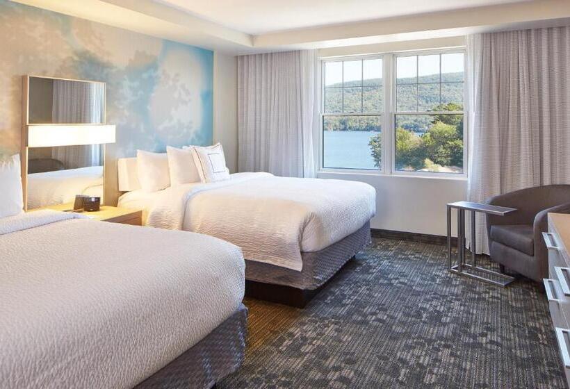هتل Courtyard By Marriott Lake George