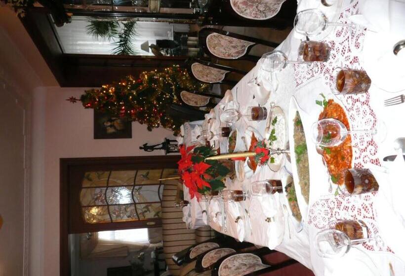 בית מלון כפרי Dworek Genny