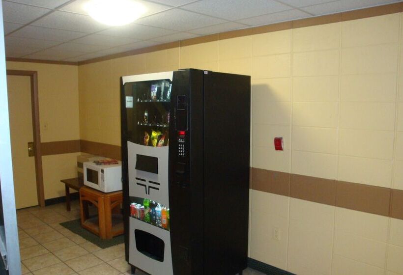 ホテル Economy Inn