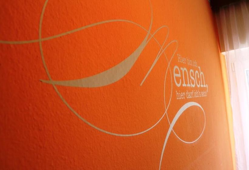 فندق Enzianbrenner