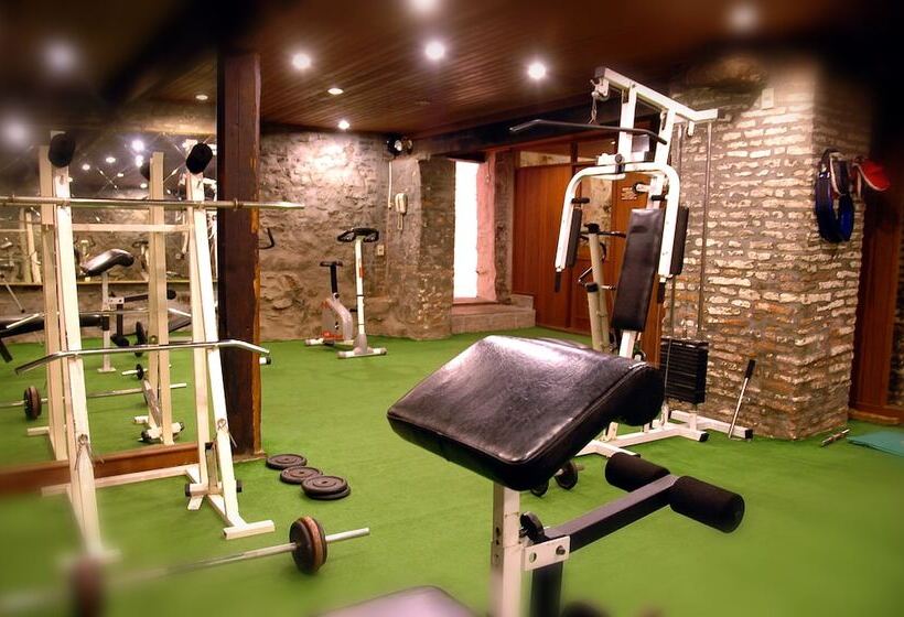 هتل Esperanza & Artemisa Spa