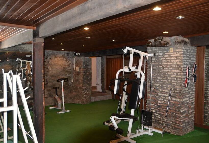 هتل Esperanza & Artemisa Spa