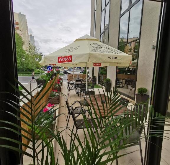 هتل Forum Fitness Spa & Wellness