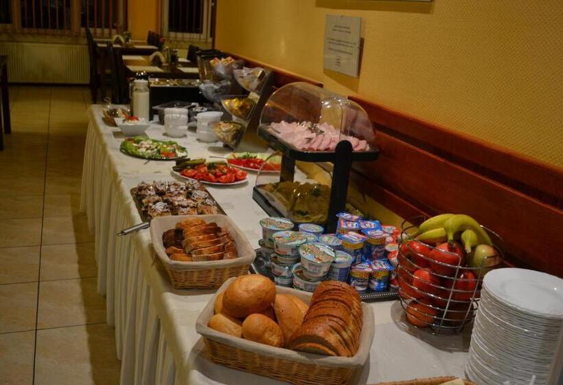 ホテル Gambit I Restauracja Cieszyn