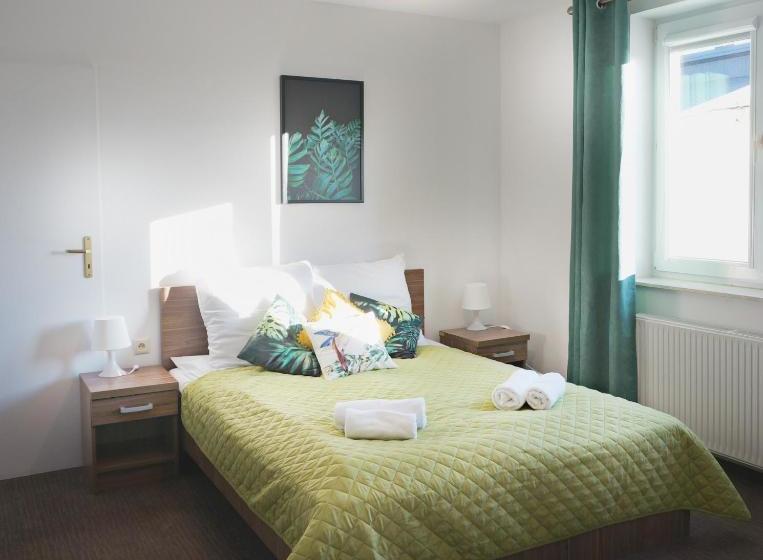 فندق Garden Zajazd