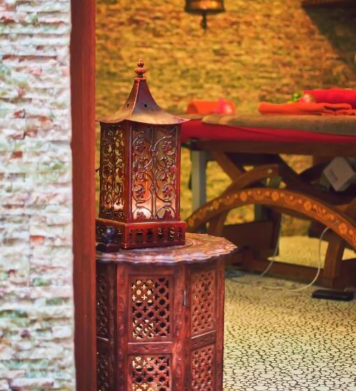 Golden Royal Boutique Hotel & Spa