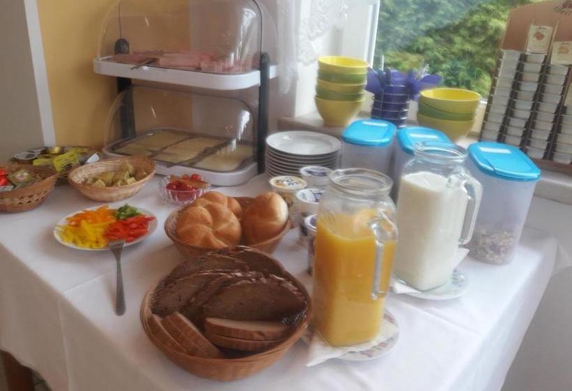 فندق Gästehaus Lutschounig