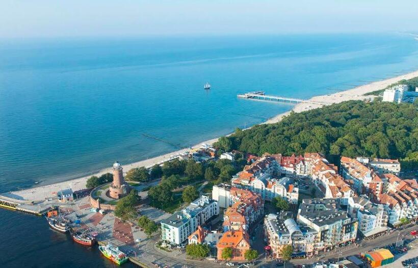 Отель Hanseatic Adults Only