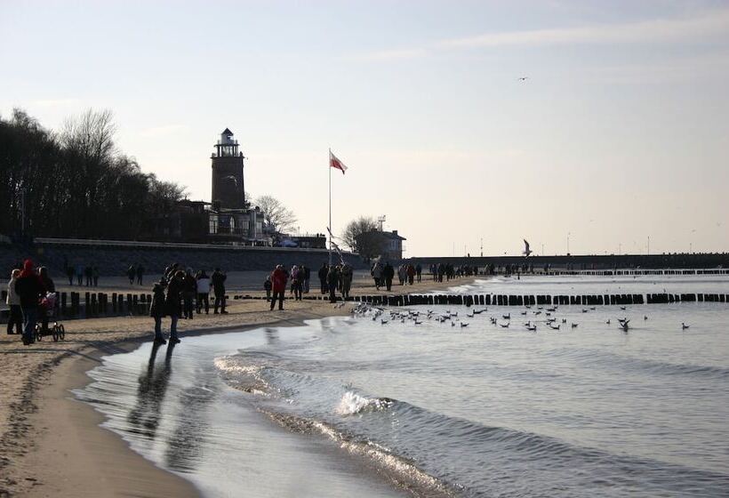 Отель Hanseatic Adults Only