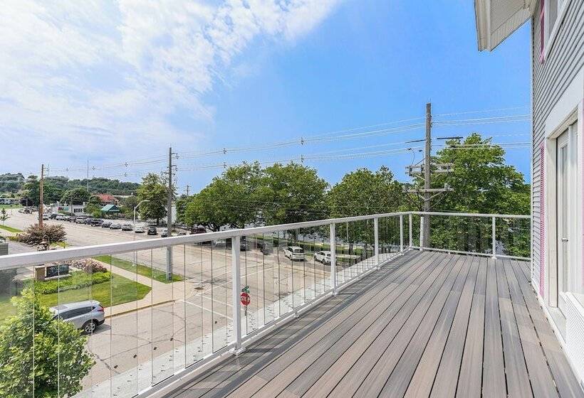 酒店 Harbor House Inn