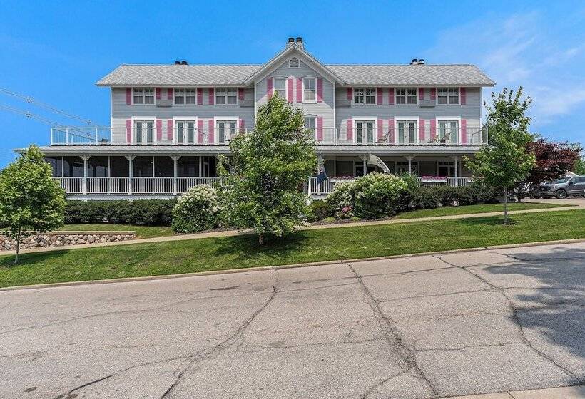 酒店 Harbor House Inn