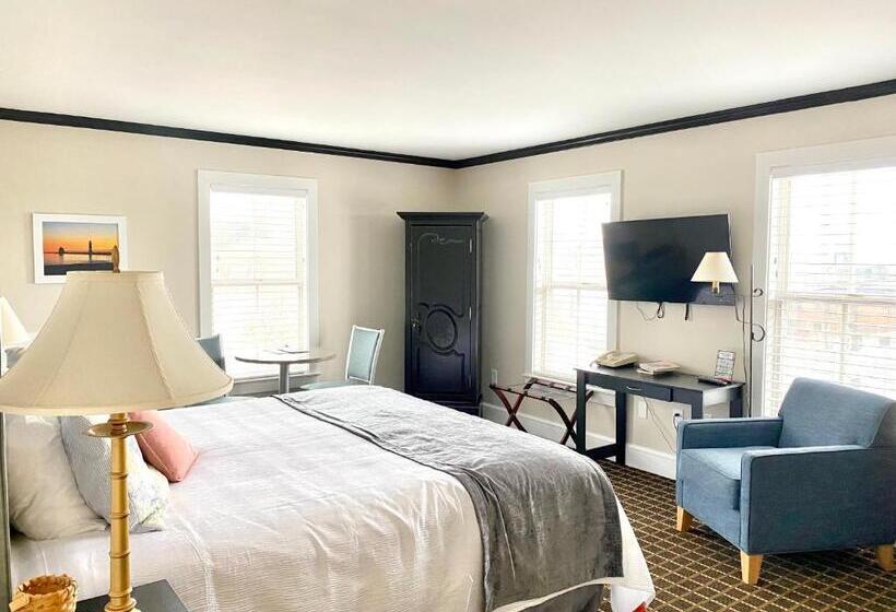 酒店 Harbor House Inn