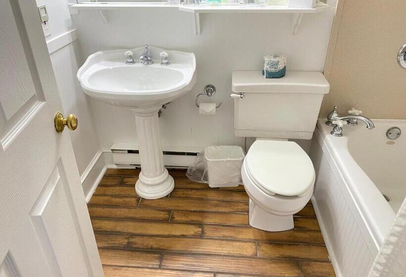 酒店 Harbor House Inn