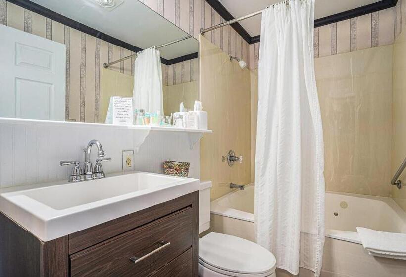 酒店 Harbor House Inn