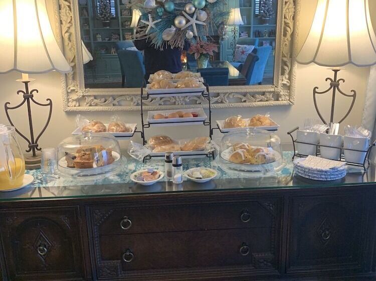 فندق Harborview Inn