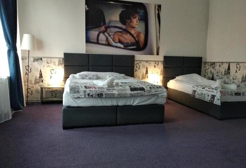 호텔 Harmonica Studio