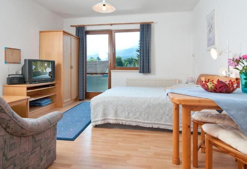 فندق Haus Christina