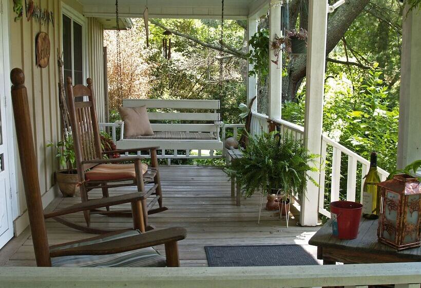 فندق Henson Cove Place Bed And Breakfast W/cabin