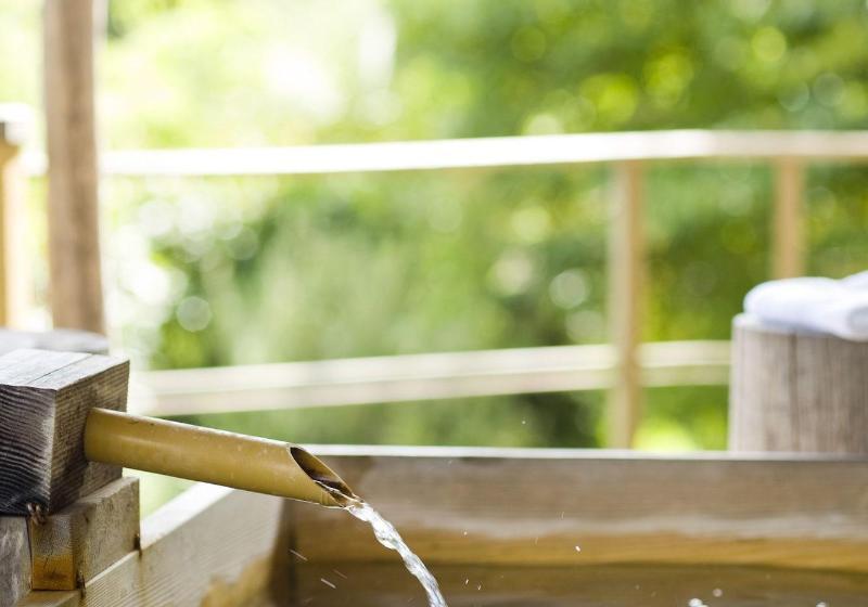 Отель Miya Onsen Higaki