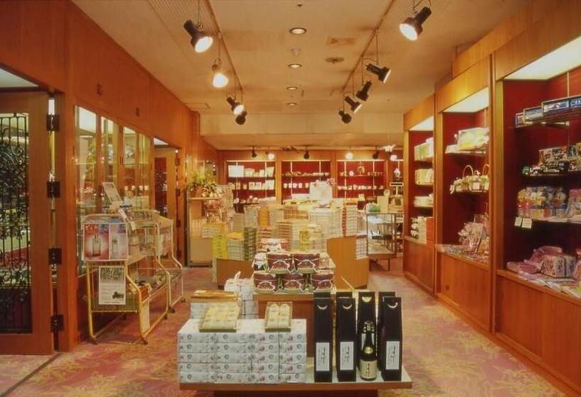 Отель Miya Onsen Higaki