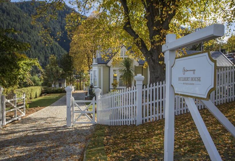 هتل Hulbert House Luxury Boutique Lodge Queenstown