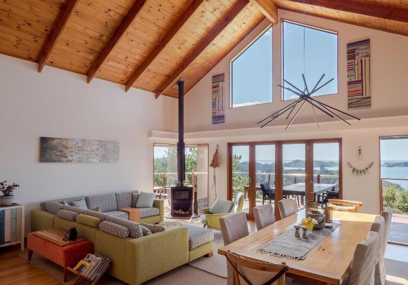 Отель Huntaway Lodge