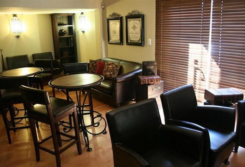 Отель Innjoy Boutique