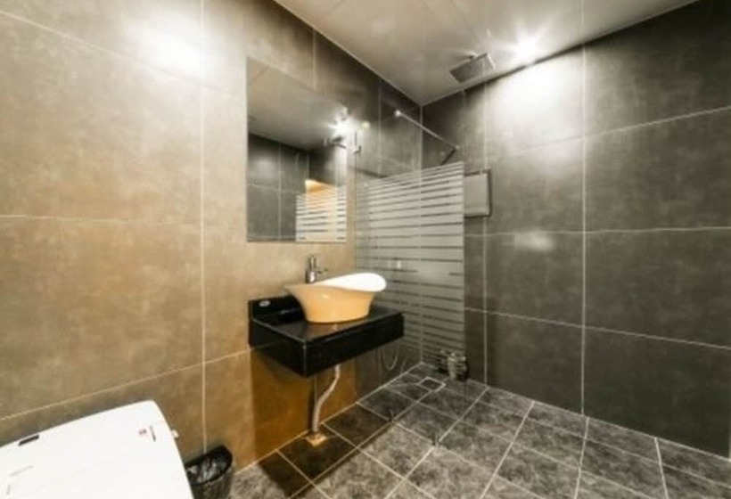 בית מלון כפרי Jeonju Lime