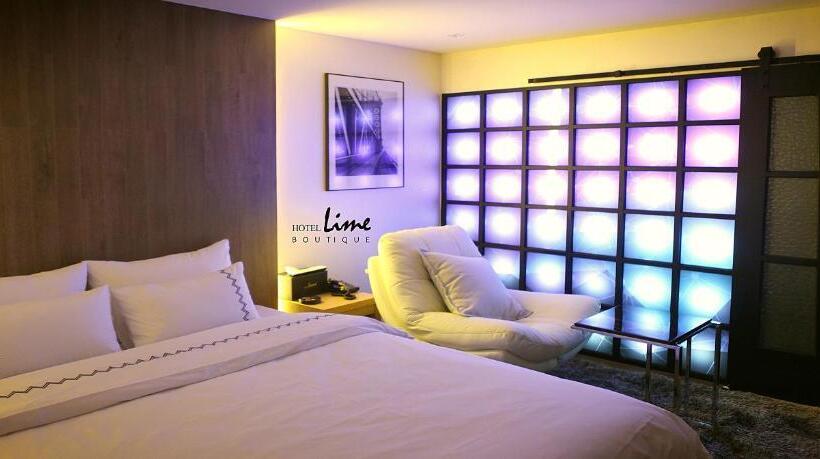 בית מלון כפרי Jeonju Lime