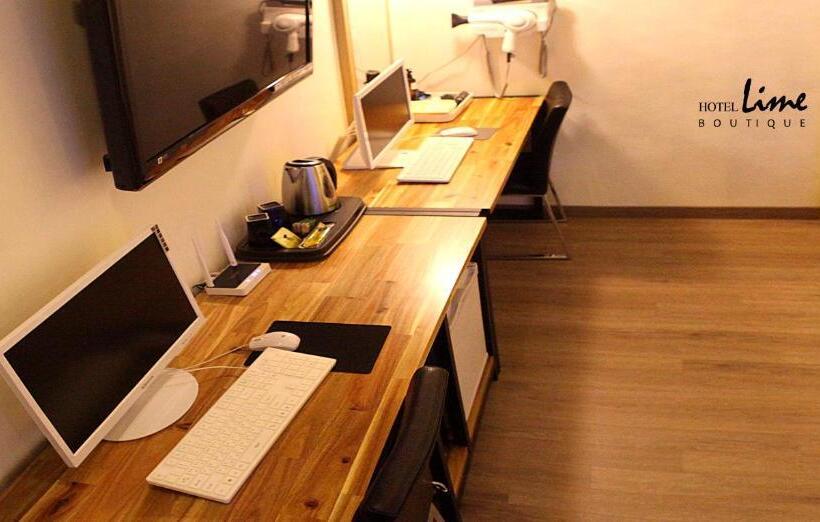 בית מלון כפרי Jeonju Lime