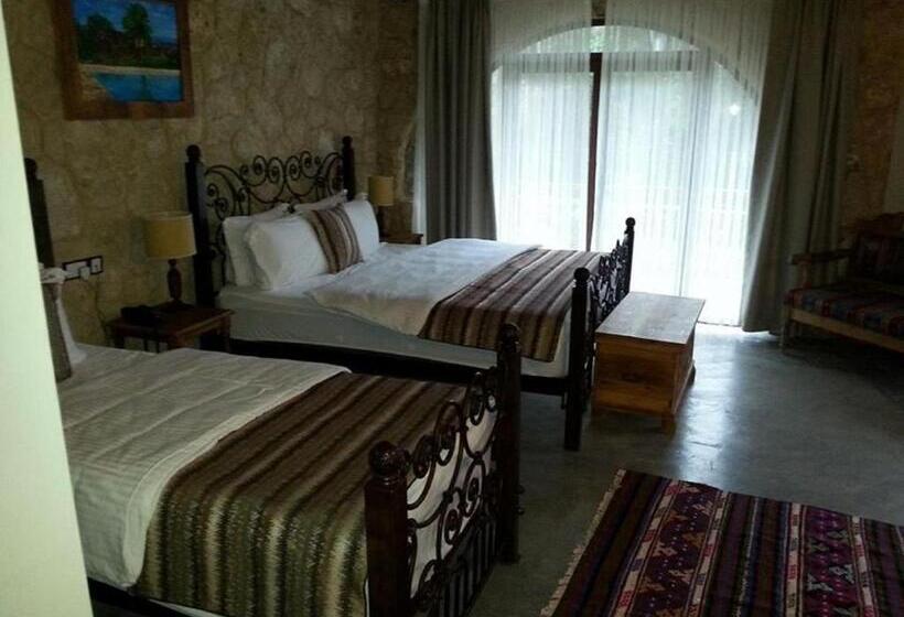 Отель Kemerli Konak Boutique