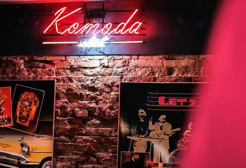 هتل Komoda Club Residence