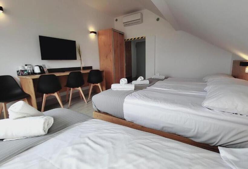 Отель Konopielka