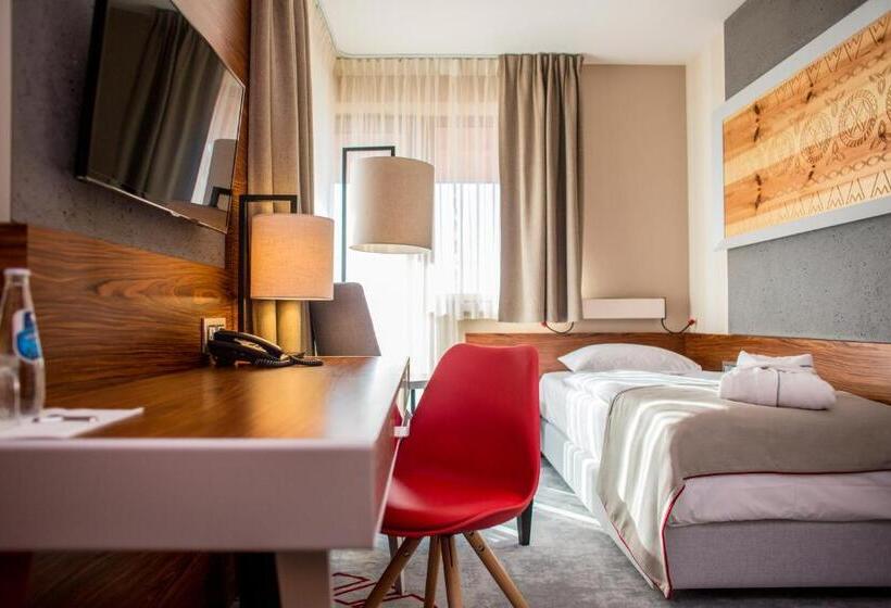 هتل Kopieniec Fizjo  Med & Spa