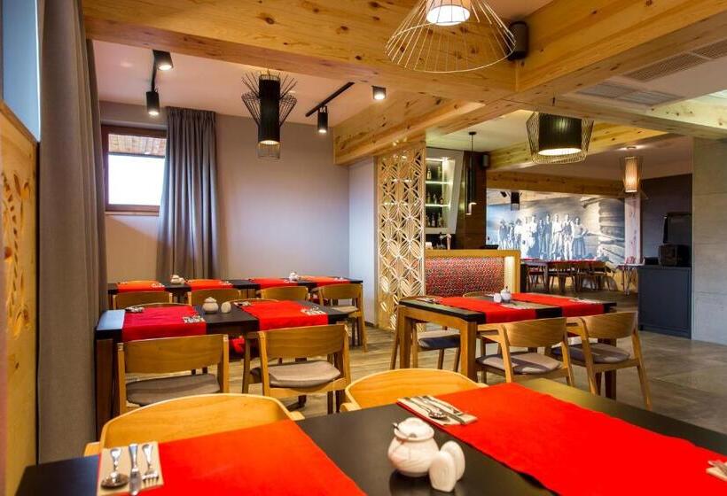 هتل Kopieniec Fizjo  Med & Spa