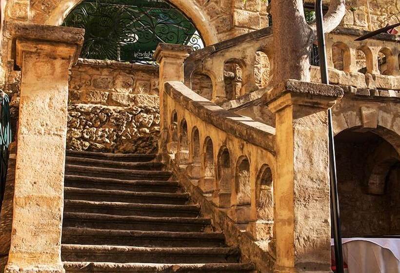 Отель Kyrenia Palace Boutique