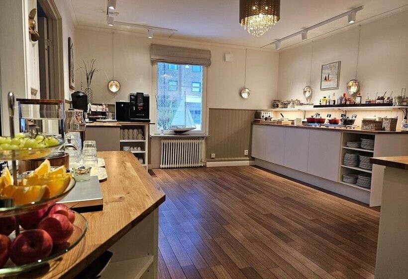 בית מלון כפרי L Uddewalla