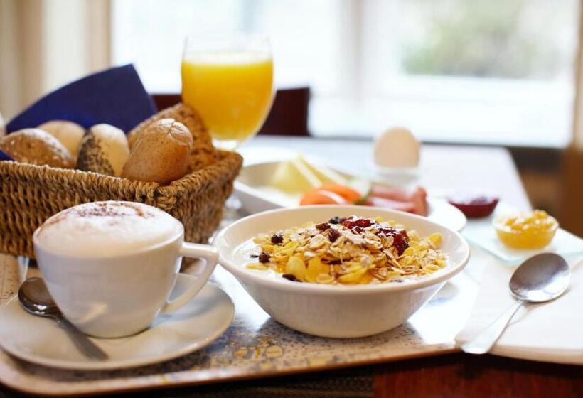 בית מלון כפרי L Uddewalla