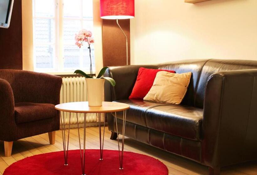 בית מלון כפרי L Uddewalla