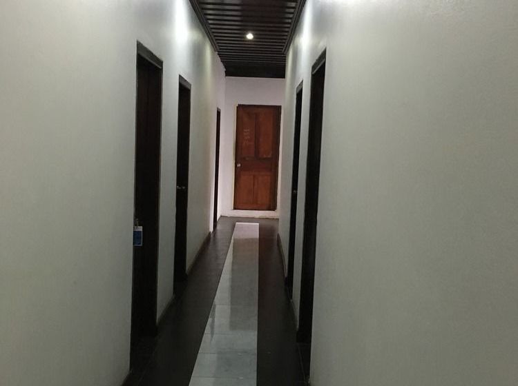 בית מלון כפרי Lakangthong 2 Friendly House