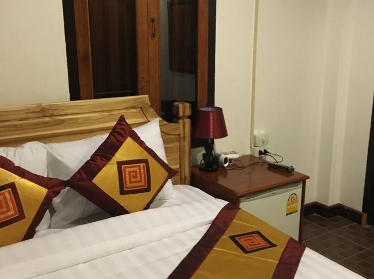 בית מלון כפרי Lakangthong 2 Friendly House