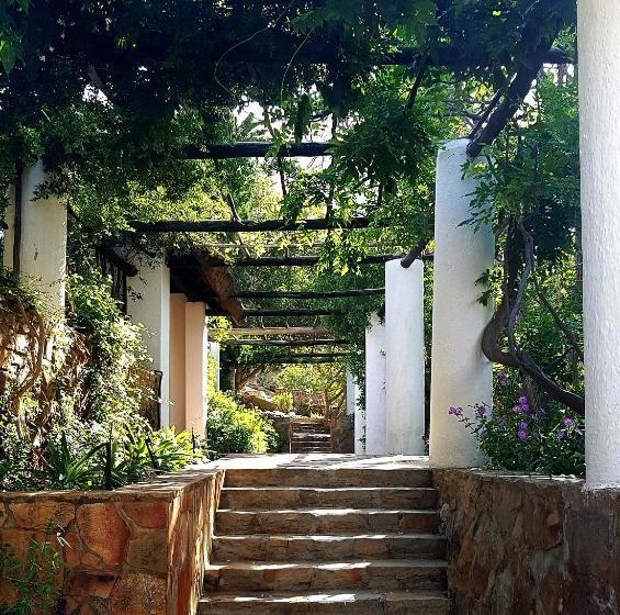 Montagu Little Sanctuary   Hot Spring Access At Reduced Price