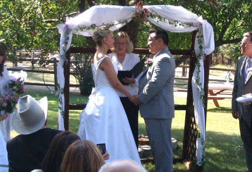 ホテル Lonesome Dove Ranch