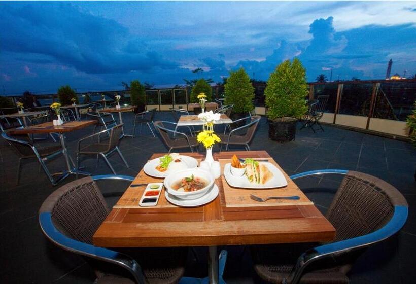 فندق Luwansa Palangkaraya