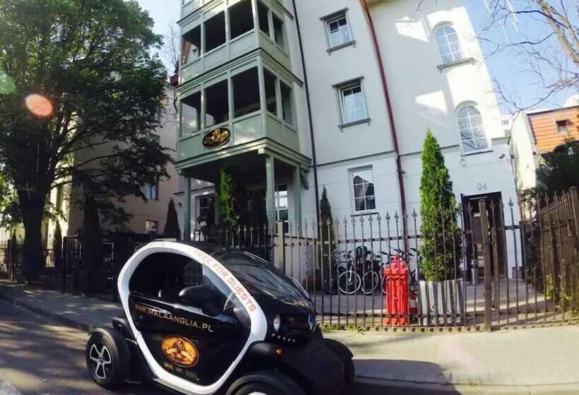 هتل Mala Anglia Deluxe Rooms & Spa