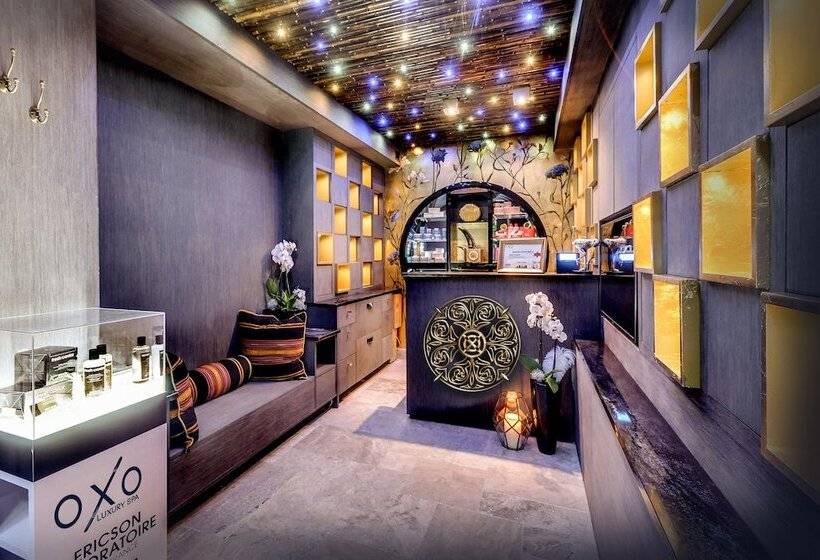 هتل Mala Anglia Deluxe Rooms & Spa